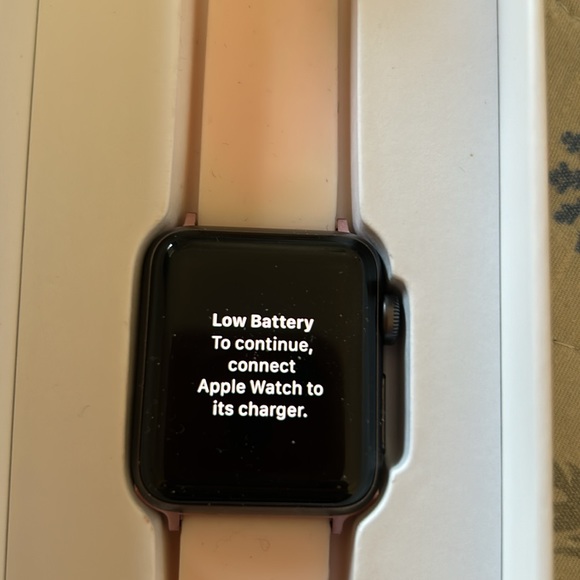 Apple Watch Series 3 - Picture 3 of 7